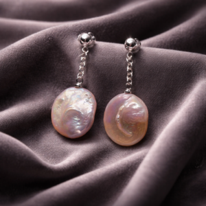 Coin purple freshwater pearl drop earring