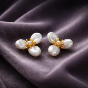 Three petals baroque freshwater pearl earring